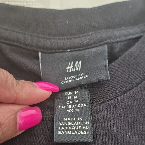 H&M Black Statement Tee - Picture 10 of 16